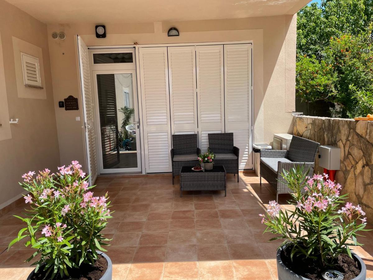 Apartamento Duffys Zadar Exterior foto